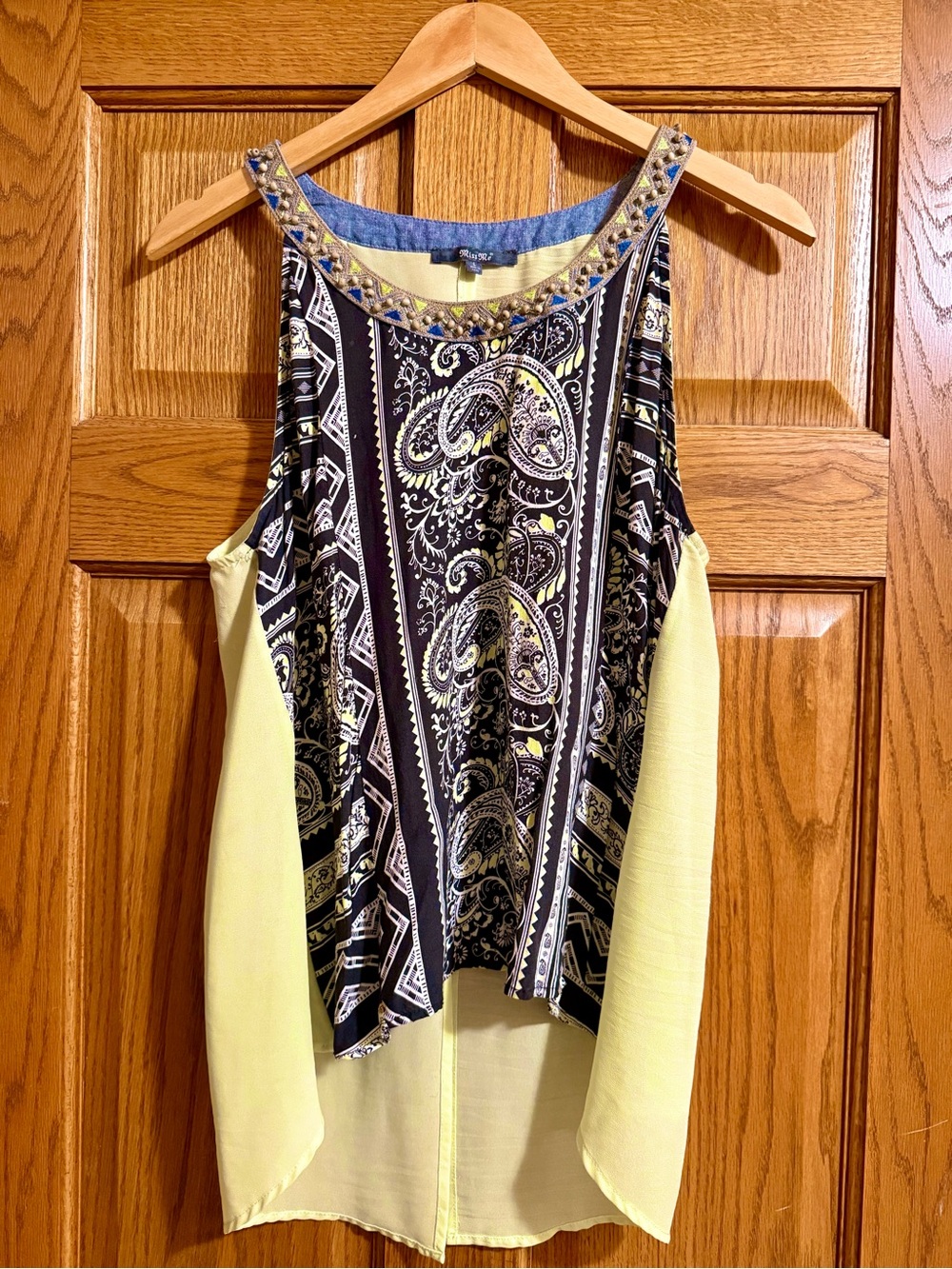 Miss Me Black & White Paisley with Lt. Side Green Panel. Embellished Neck -Sz. L